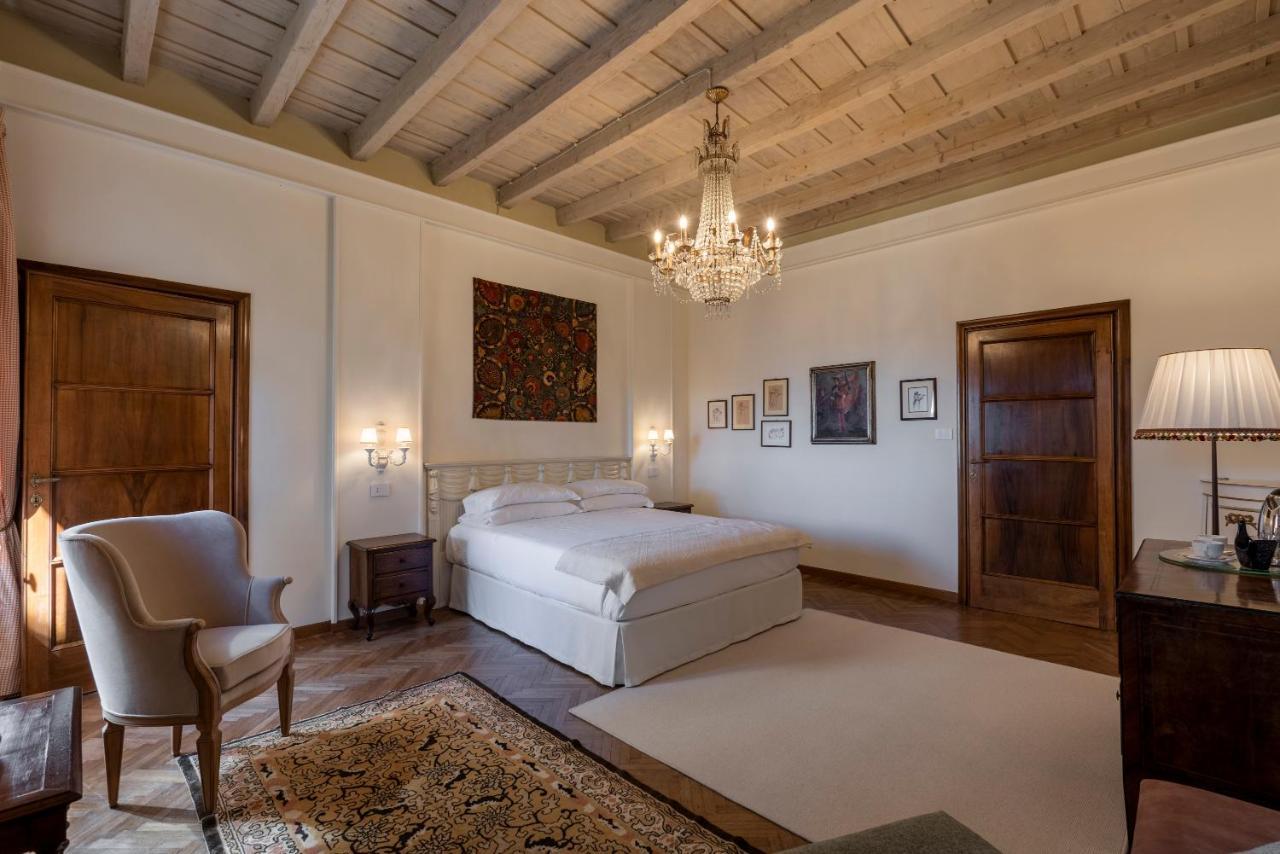 Foresteria Di Palazzo Radici Бергамо Екстер'єр фото