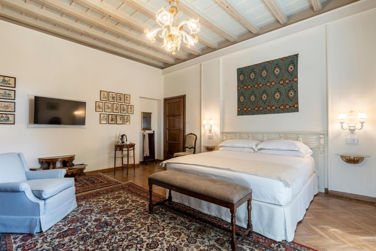 Foresteria Di Palazzo Radici Бергамо Екстер'єр фото